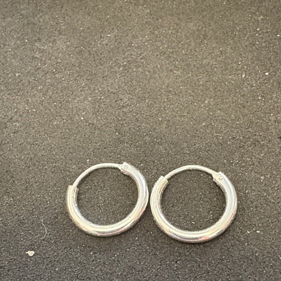 Classic 925 Silver Huggie Hoop Earrings - Picture 10 of 11